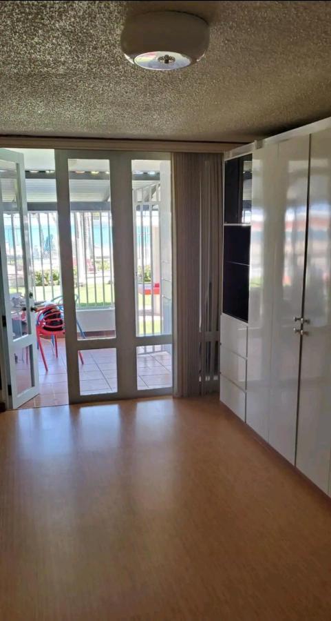 Beach Apartments At Marbella Del Caribe San Juan Eksteriør billede